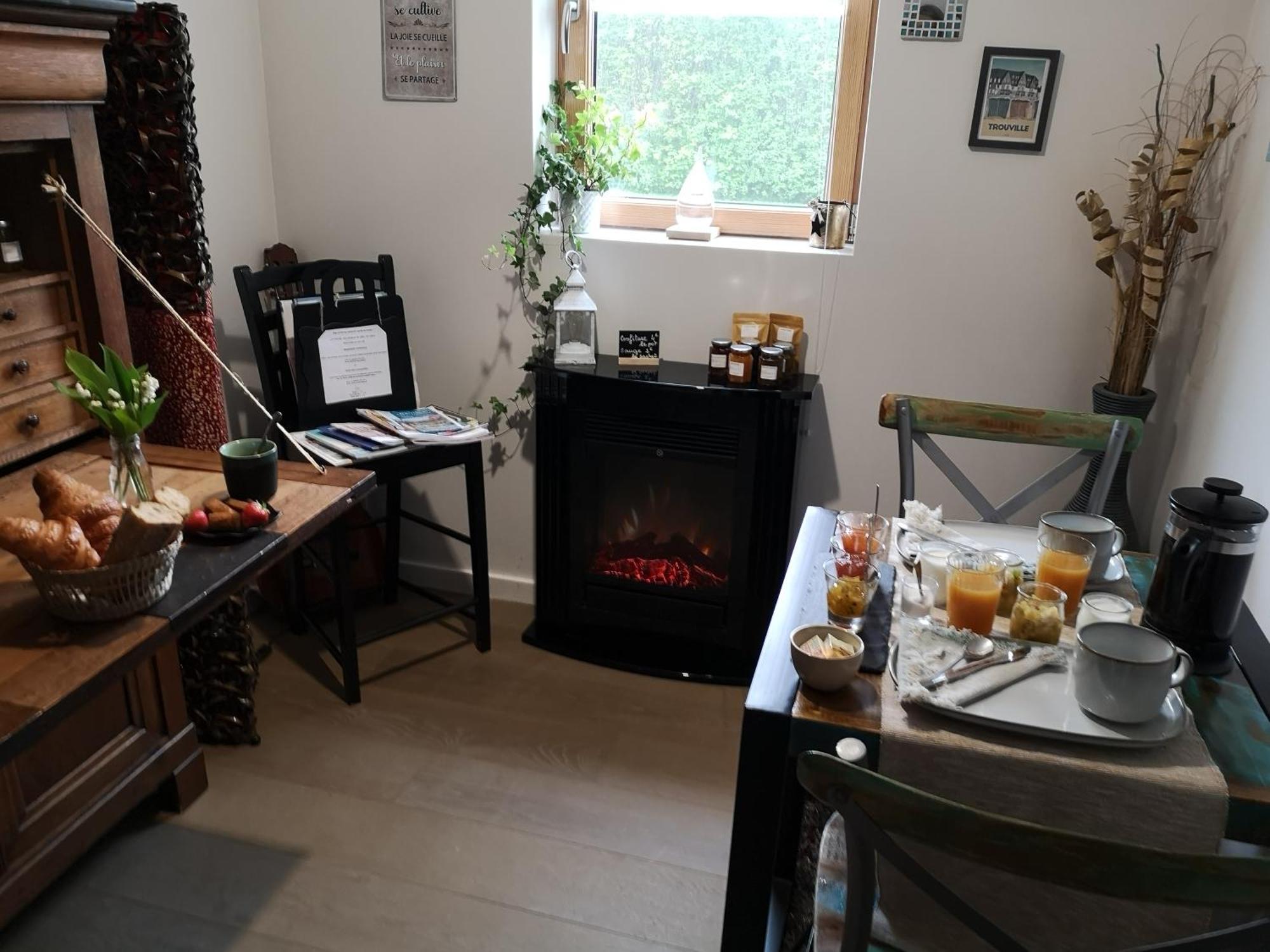 La Pause Bed & Breakfast Surville  ภายนอก รูปภาพ